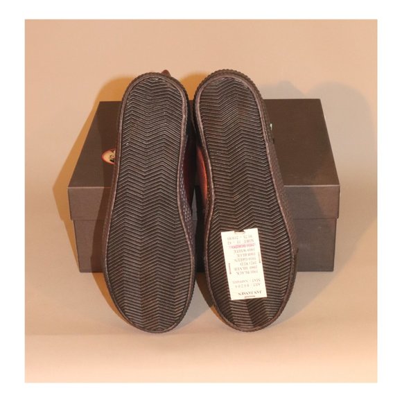 Jan Jansen Red Metallic High Top Sneakers NWOT Size 8 - Picture 3 of 4